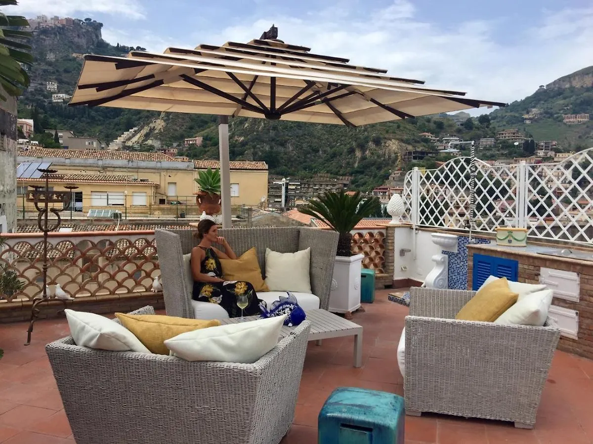 Casa Aricò&Shatulle Suites Taormina 0*,  Italia