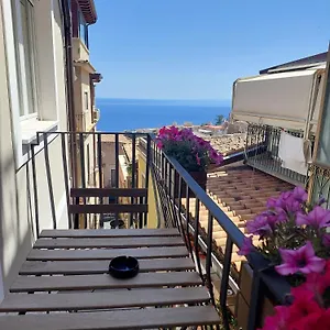 Humboldt Luxury Taormina