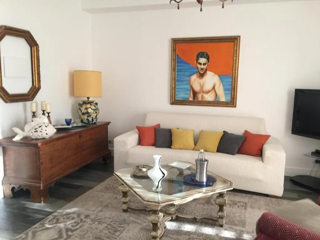 Casa Arico & Shatulle Suites Taormina Bed & Breakfast